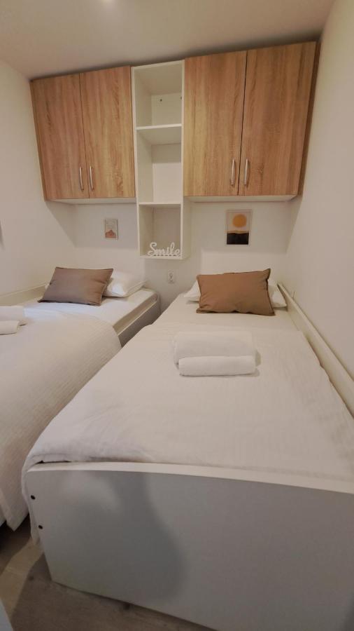 Premium Mobile Home Maslina - Oaza Mira Drage Bagian luar foto