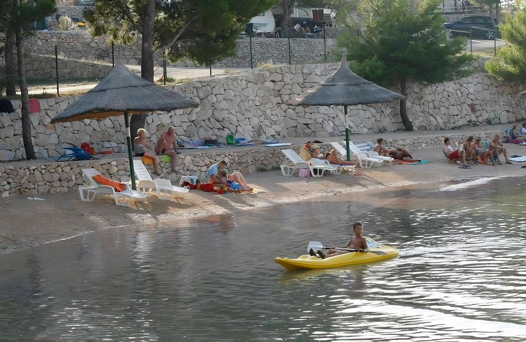 Premium Mobile Home Maslina - Oaza Mira Drage Bagian luar foto
